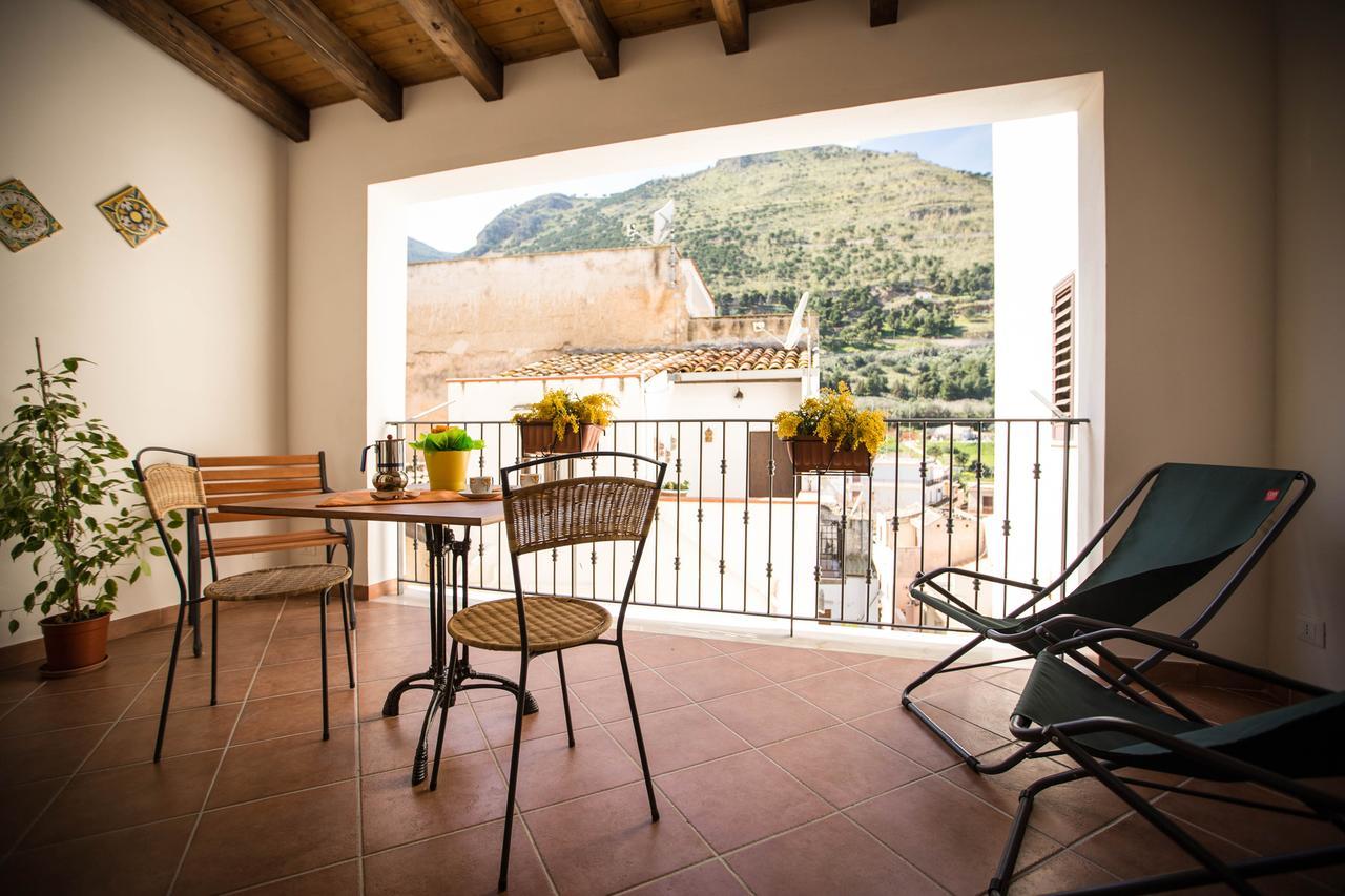 Gli Archi A 100 Metri Dalla * Castellammare del Golfo